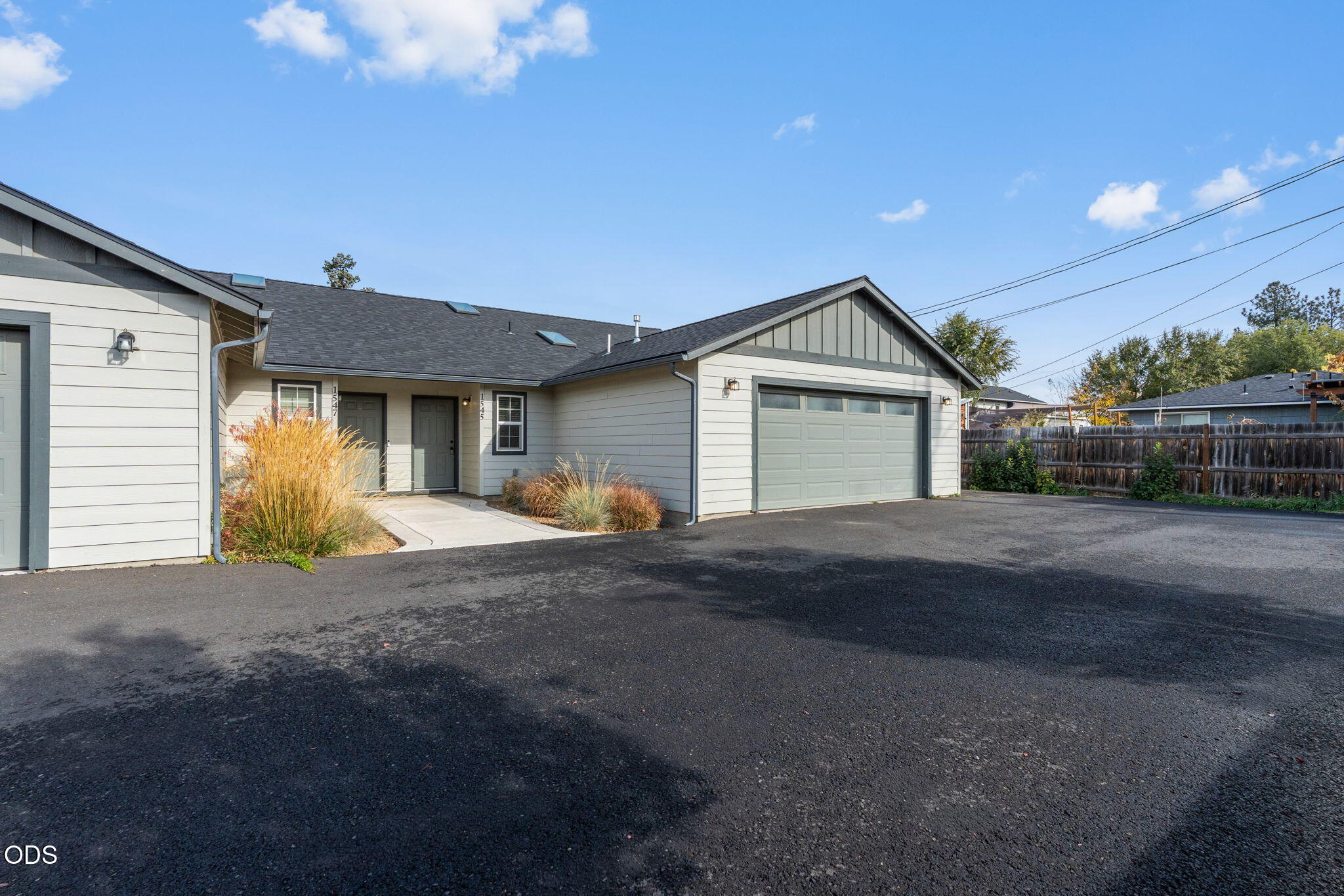 1545 SW Kalama Avenue
