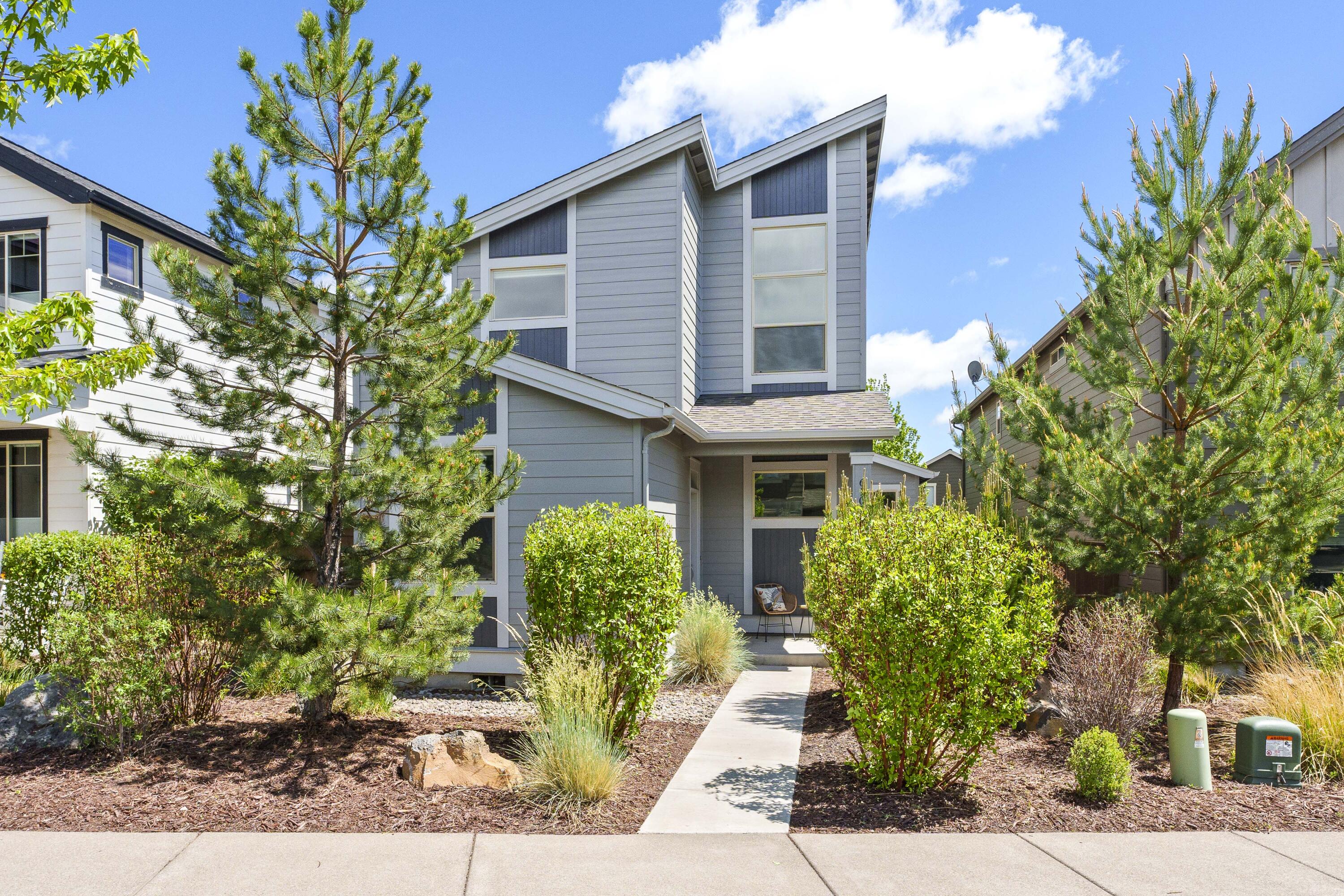 61070 SE Sydney Harbor Drive
