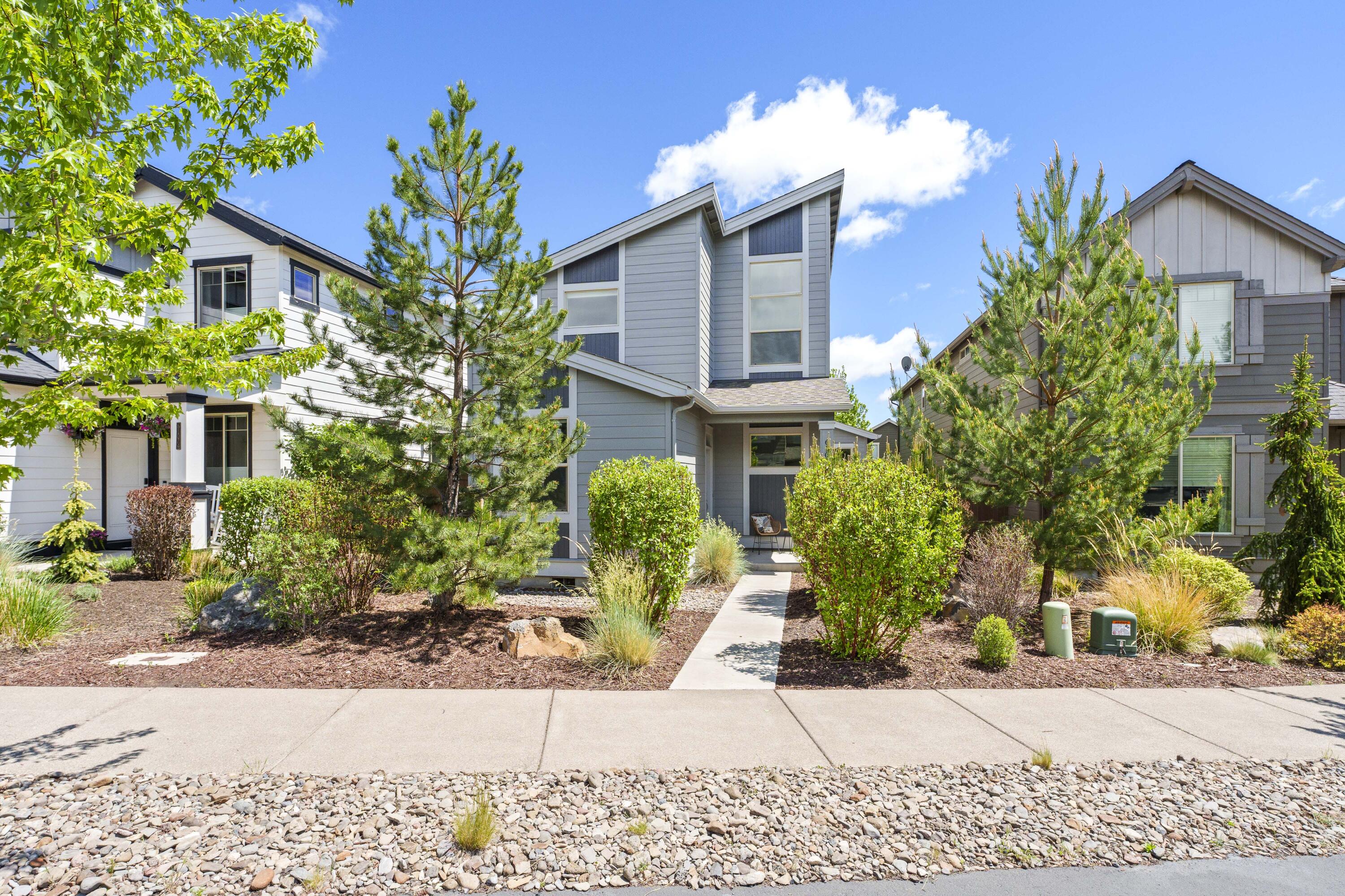 61070 SE Sydney Harbor Drive