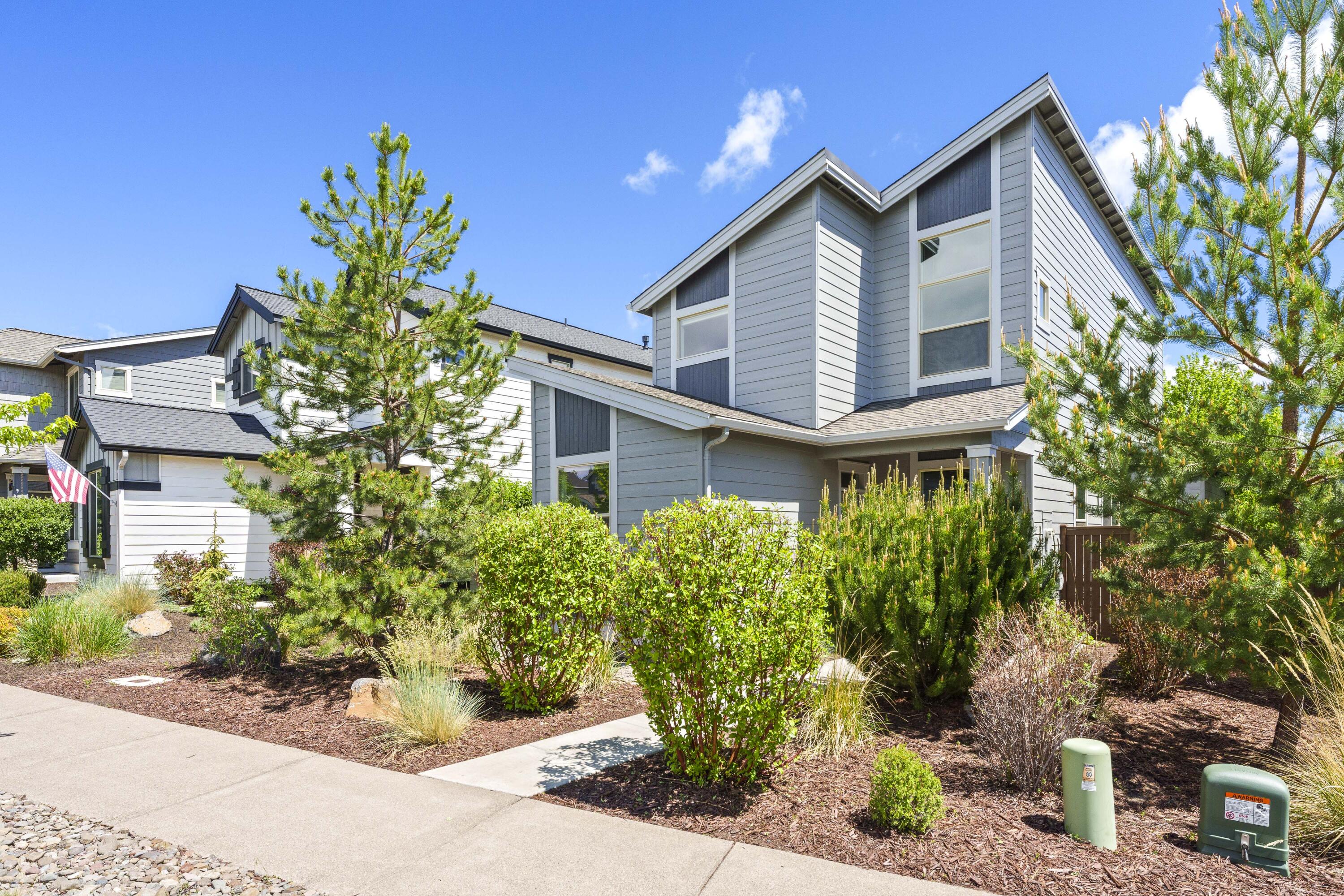 61070 SE Sydney Harbor Drive