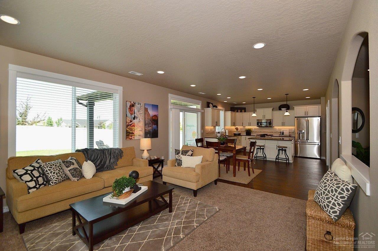 Gardenside - Residential