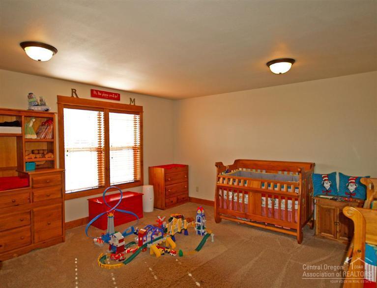 Awbrey Road Heights - Residential