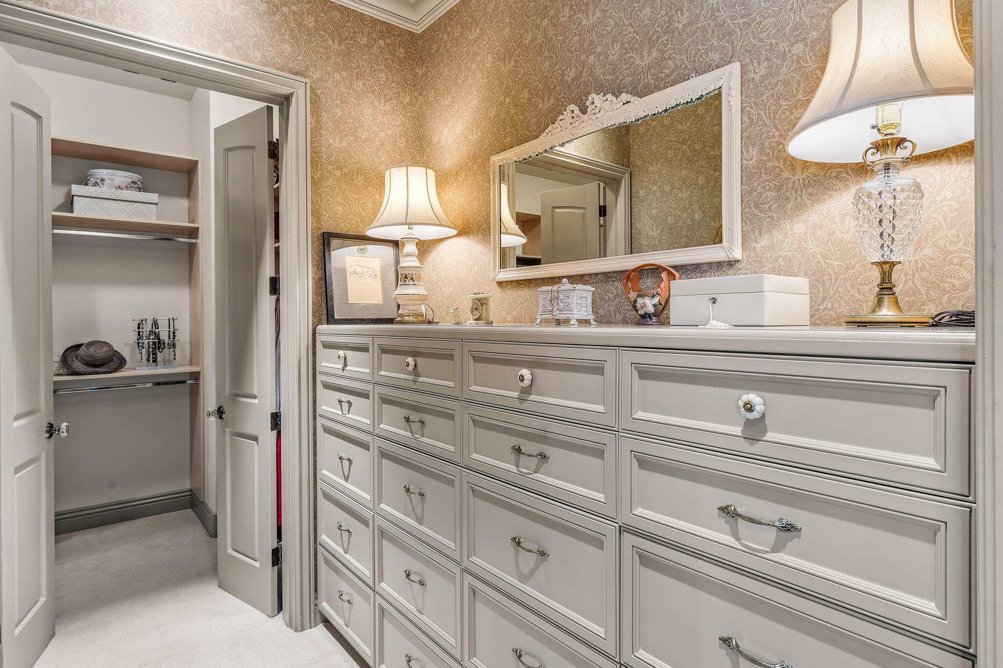 Broken Top - Residential