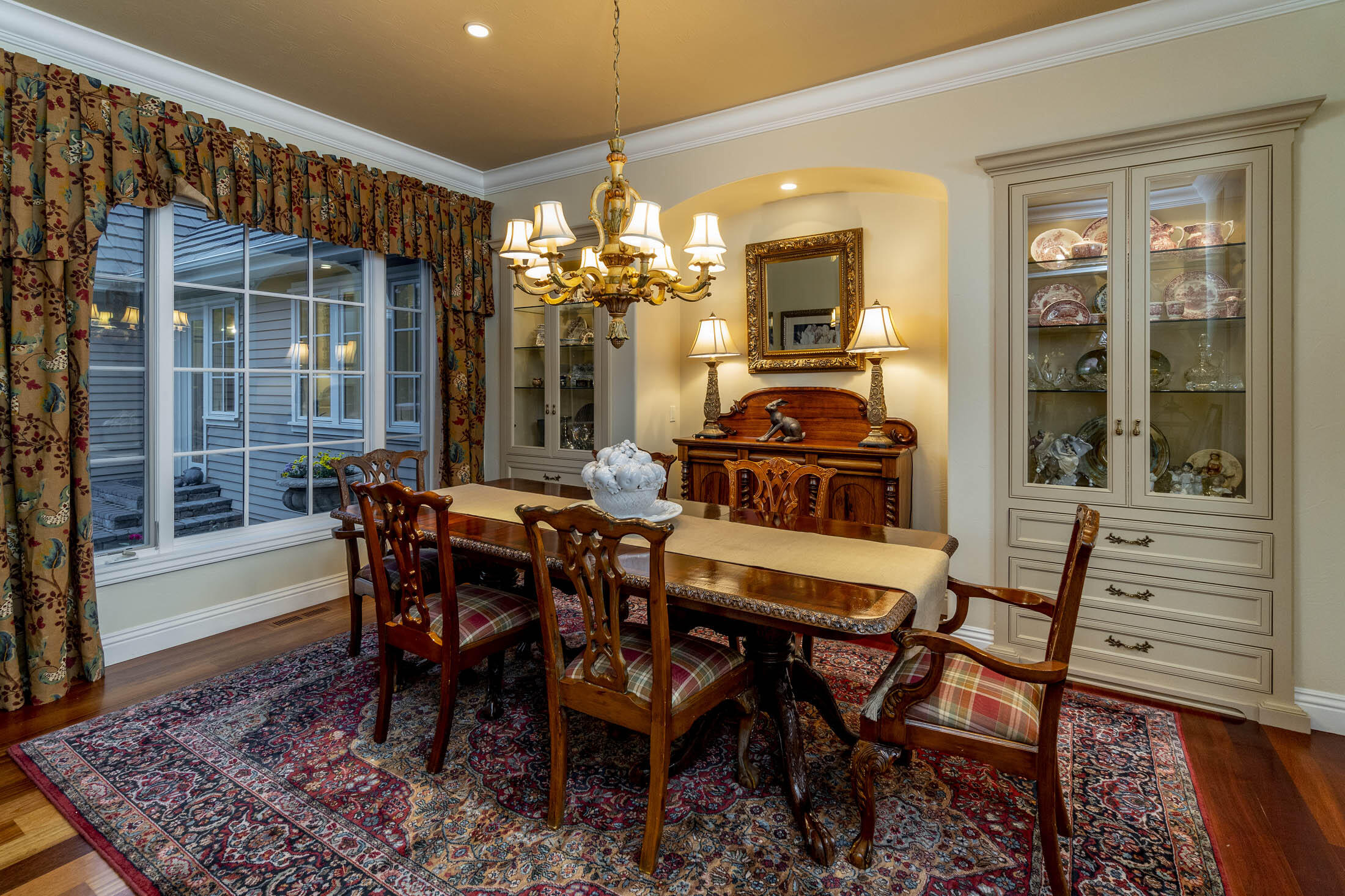 Broken Top - Residential