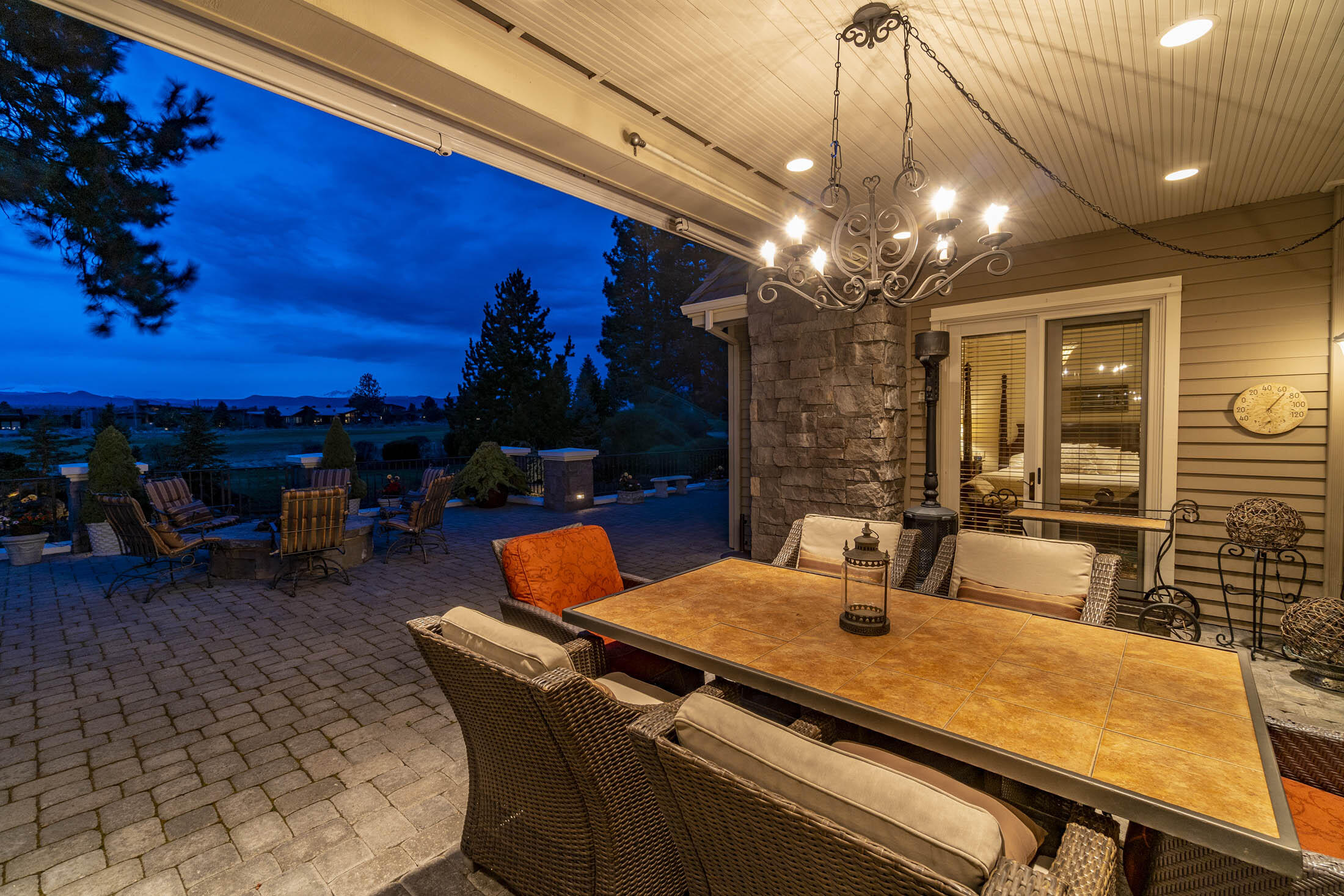 Broken Top - Residential