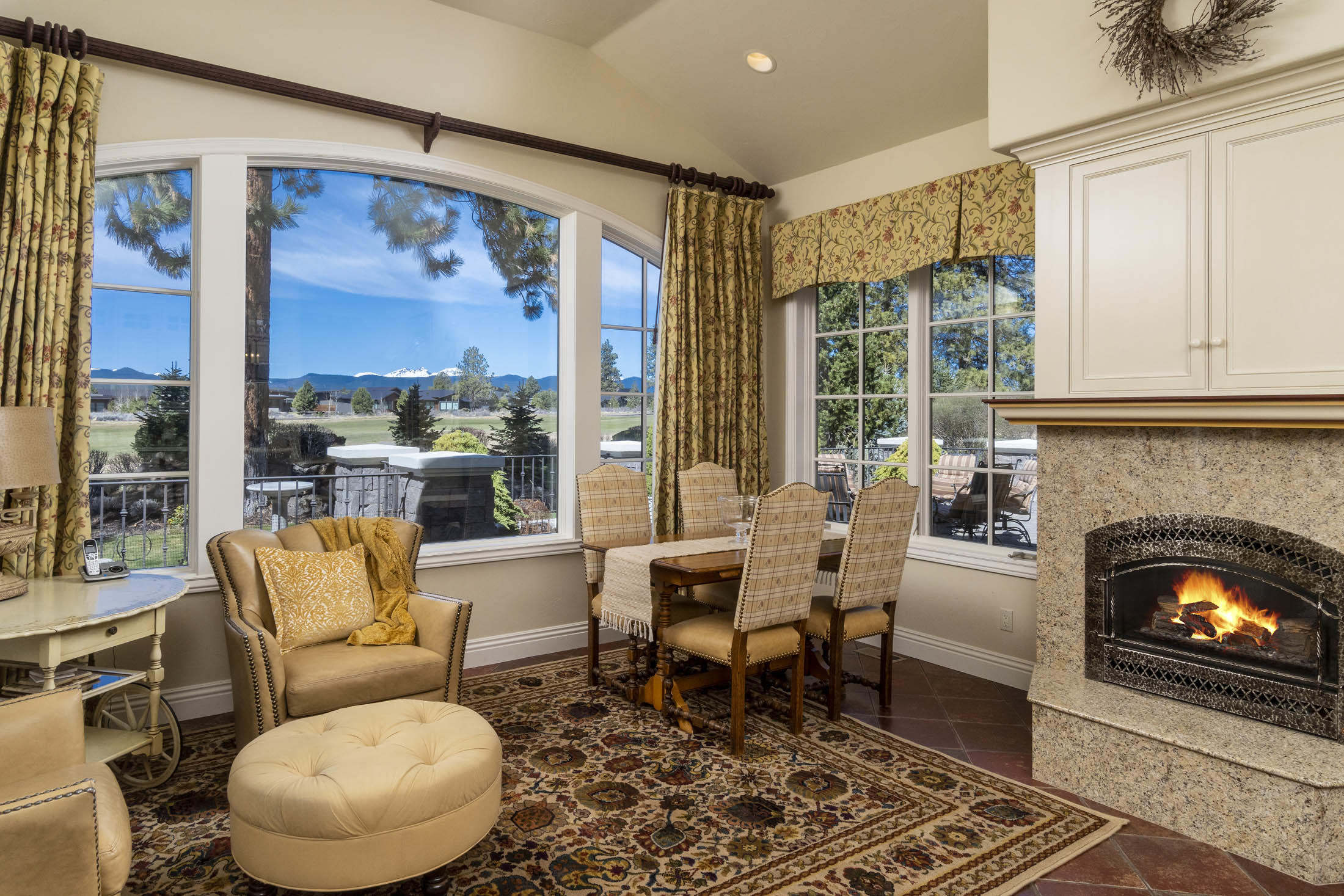 Broken Top - Residential