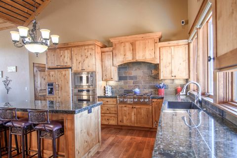 Tiny photo for 17171 SW Chaparral Drive, Powell Butte, OR 97753 (MLS # 220215484)