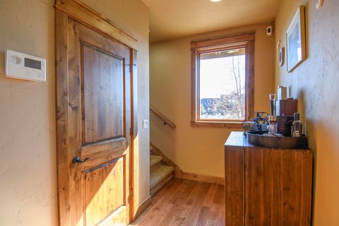 Tiny photo for 17171 SW Chaparral Drive, Powell Butte, OR 97753 (MLS # 220215484)