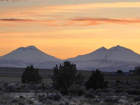 Photo of 6499 SW Daly Lane, Culver, OR 97734 (MLS # 220213203)