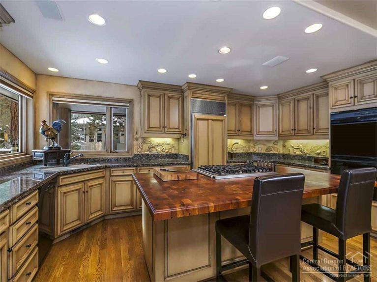 Broken Top - Residential