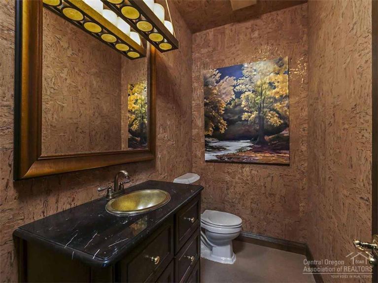 Broken Top - Residential