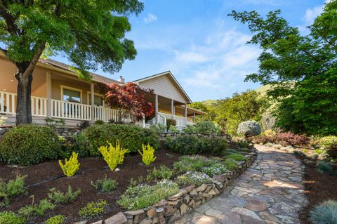 Tiny photo for 2809 Dead Indian Memorial Road, Ashland, OR 97520 (MLS # 220214053)