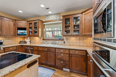 Tiny photo for 2809 Dead Indian Memorial Road, Ashland, OR 97520 (MLS # 220214053)