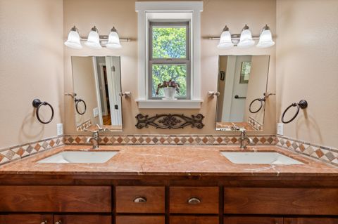 Tiny photo for 2809 Dead Indian Memorial Road, Ashland, OR 97520 (MLS # 220214053)