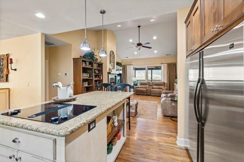 Tiny photo for 2809 Dead Indian Memorial Road, Ashland, OR 97520 (MLS # 220214053)