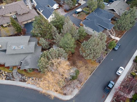Tiny photo for 3162 NW Craftsman Drive, Bend, OR 97703 (MLS # 220213101)