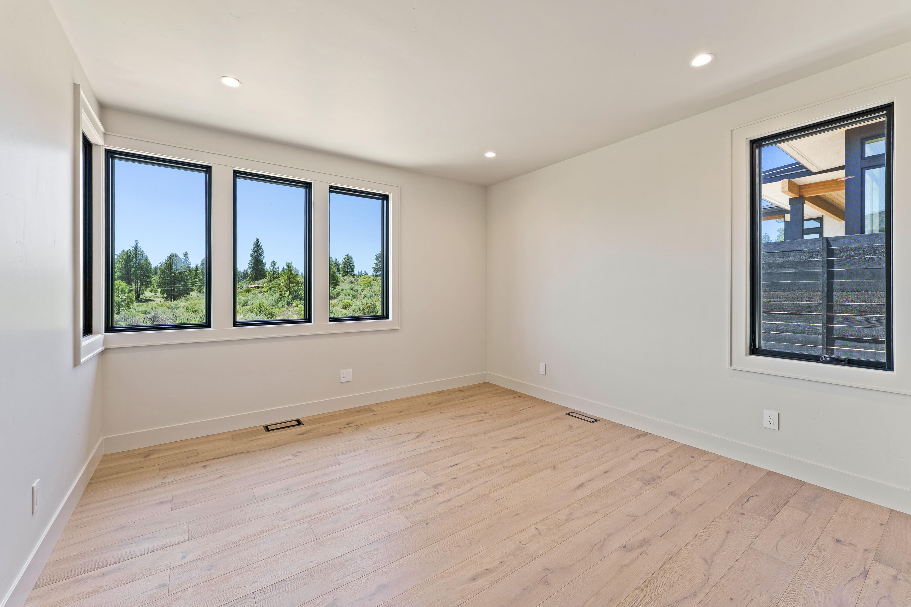 Discovery West Phase 5 - Residential