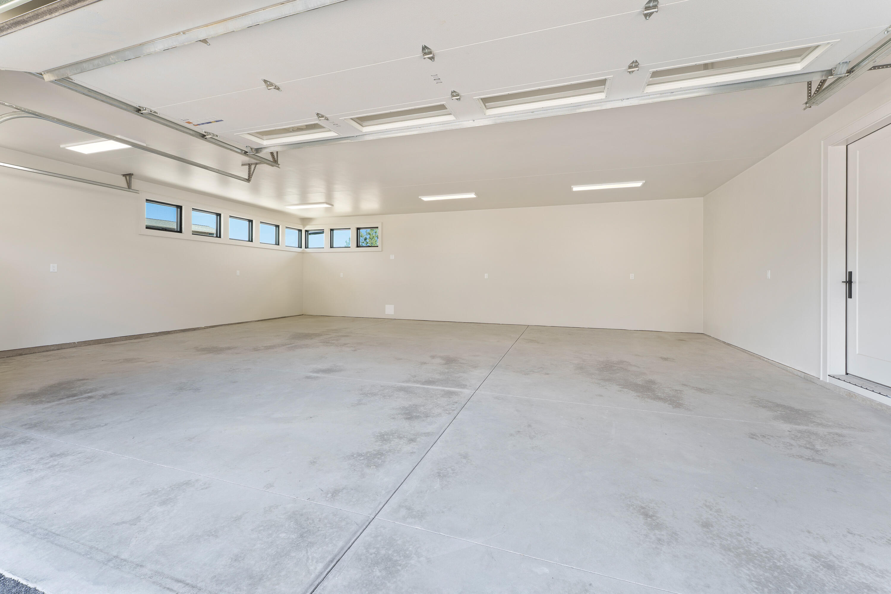 Discovery West Phase 5 - Residential