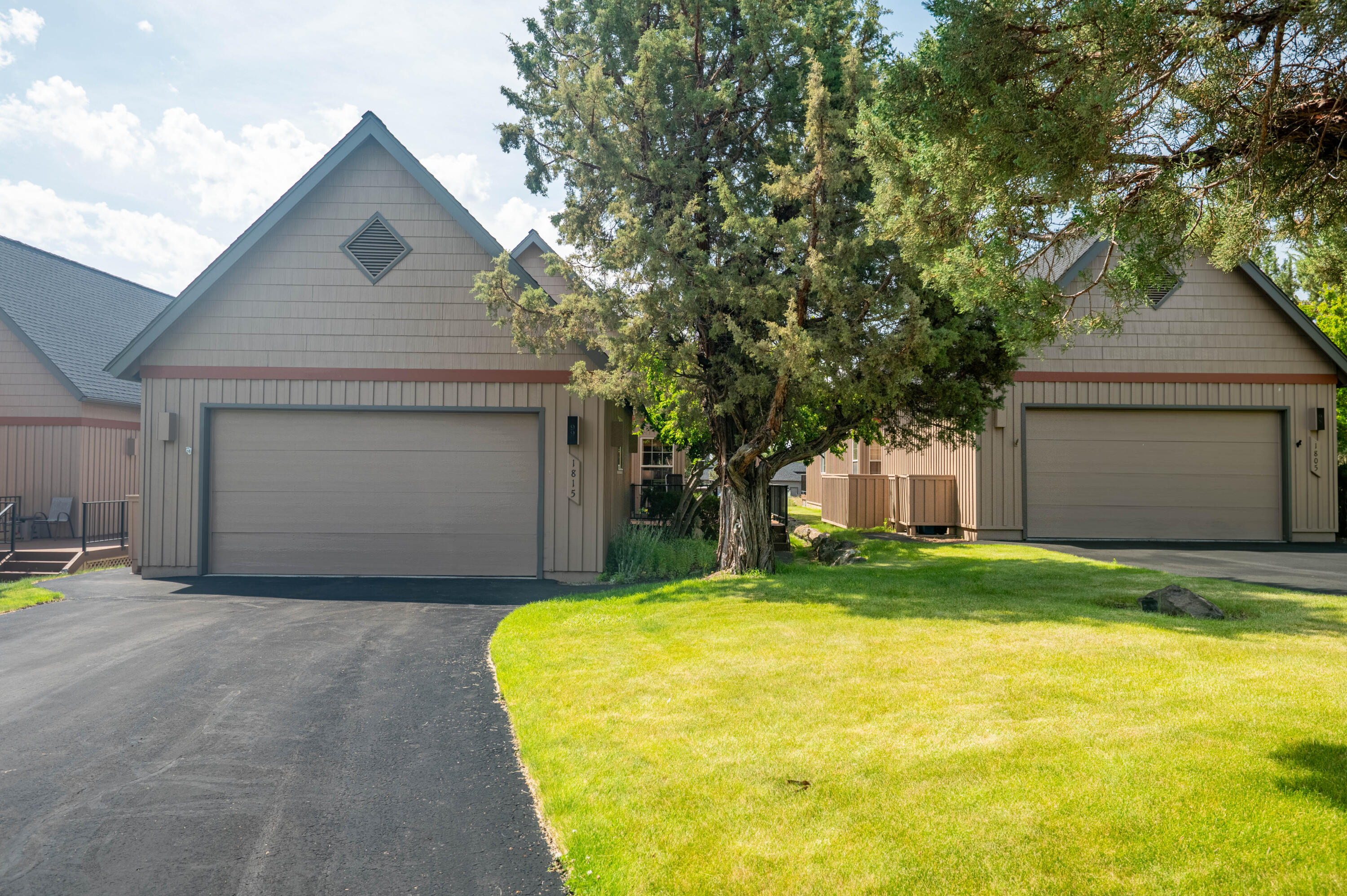 Eagle Crest - Residential