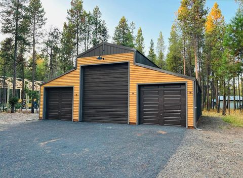 17322 Kingsburg Road Bend OR 97707