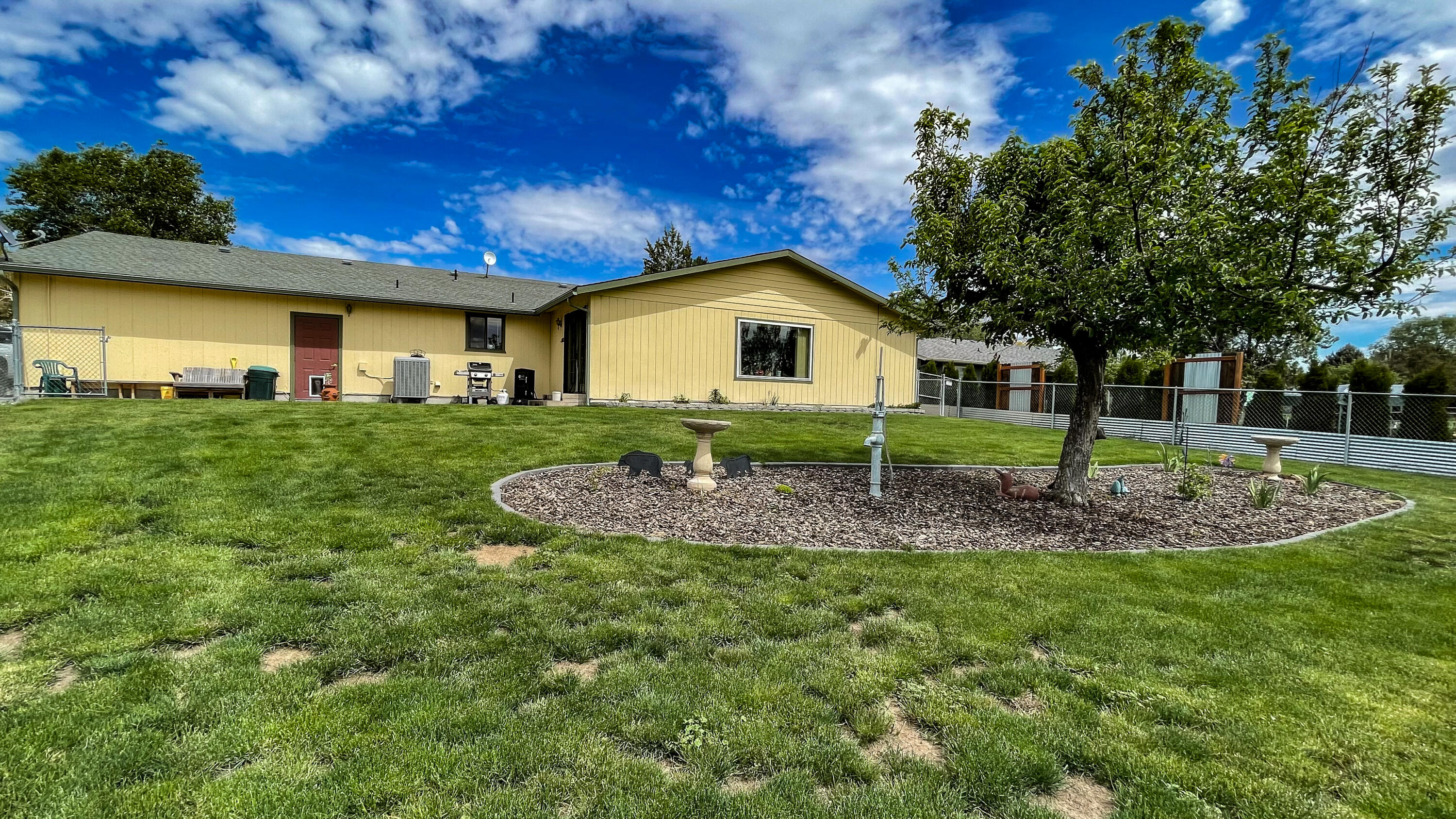 Shouns Crossroads - Residential