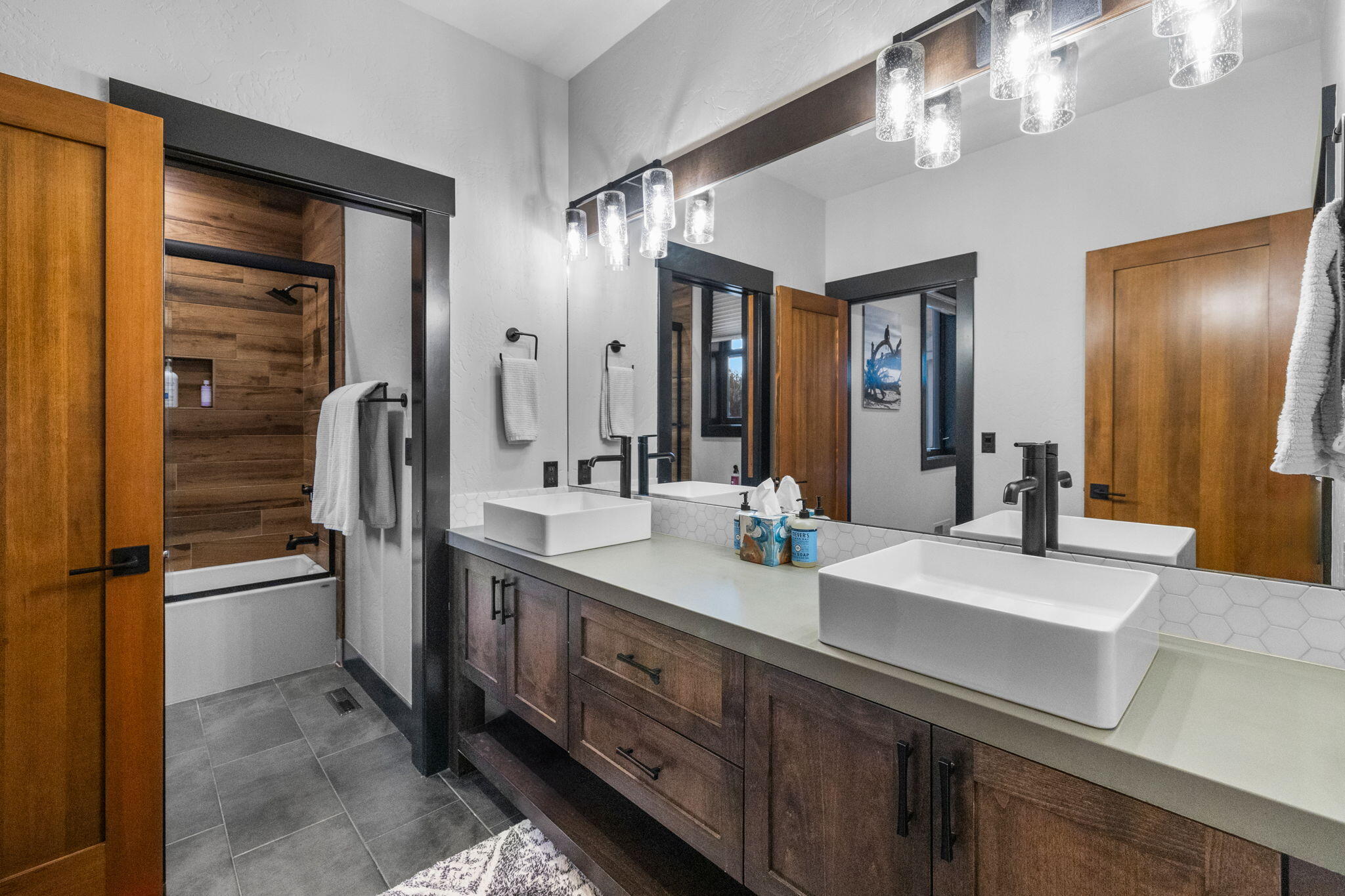 Lodges at Bachelor V - Residential