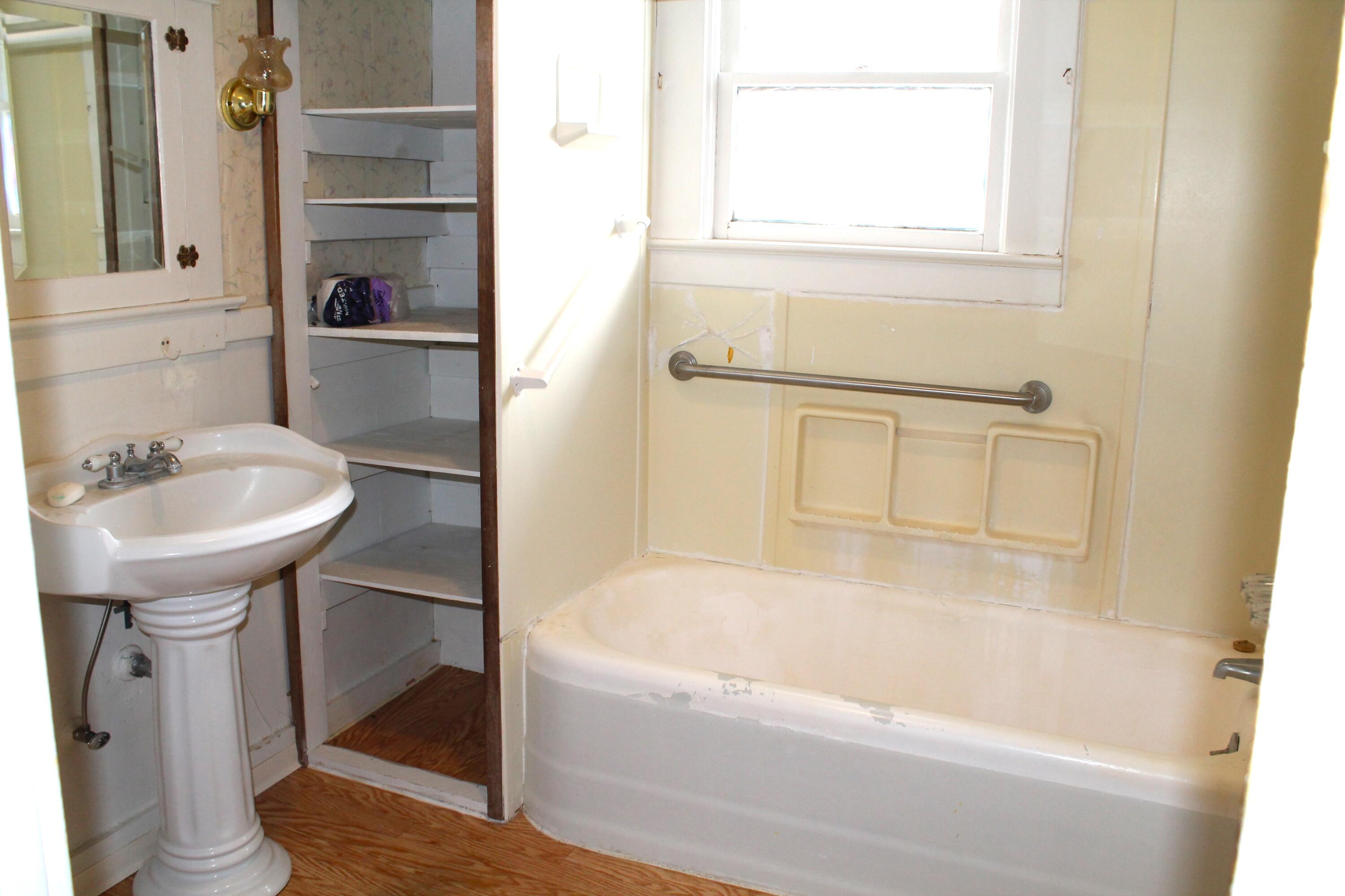 Days Creek Heights - Residential