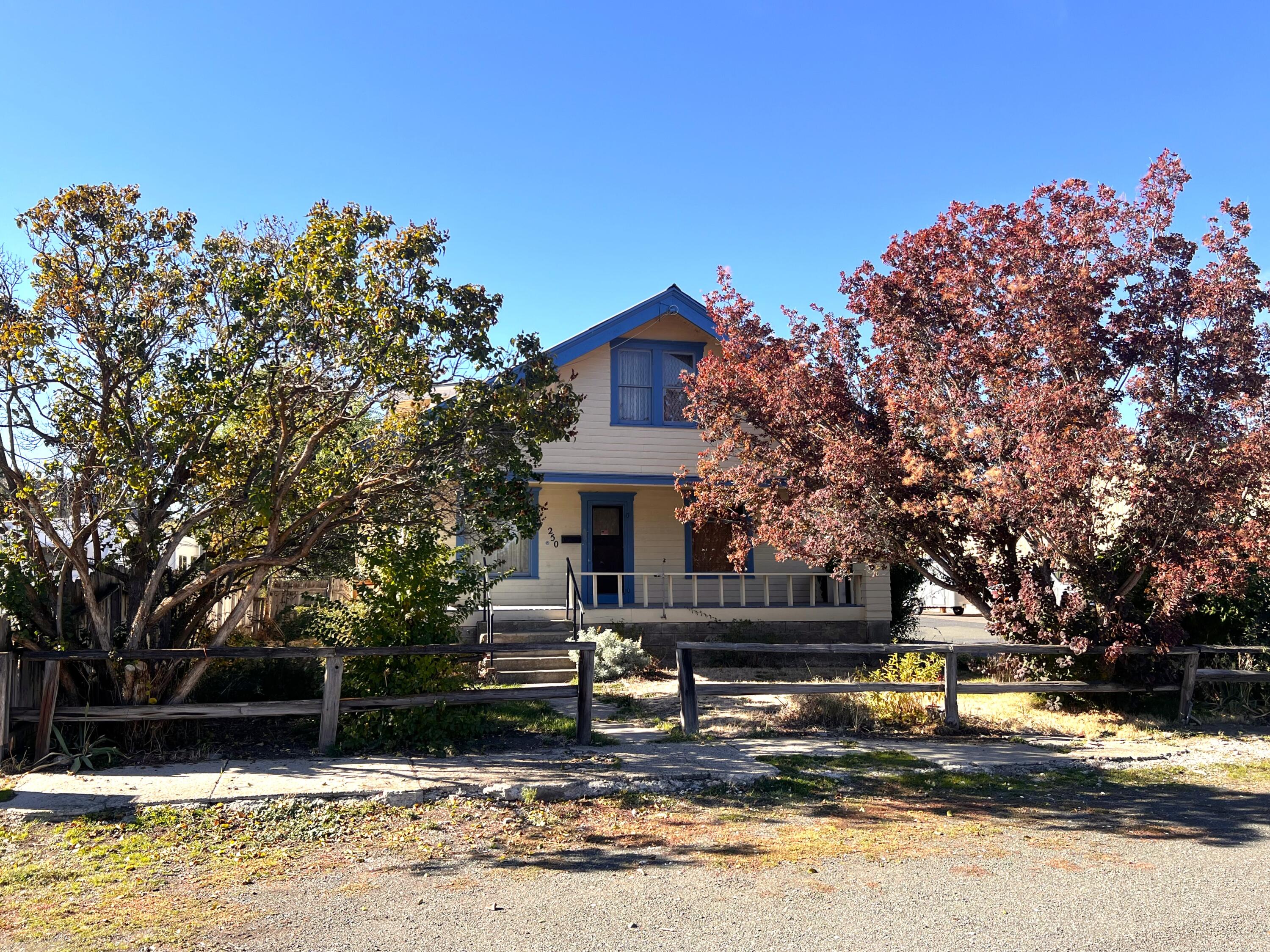 Days Creek Heights - Residential