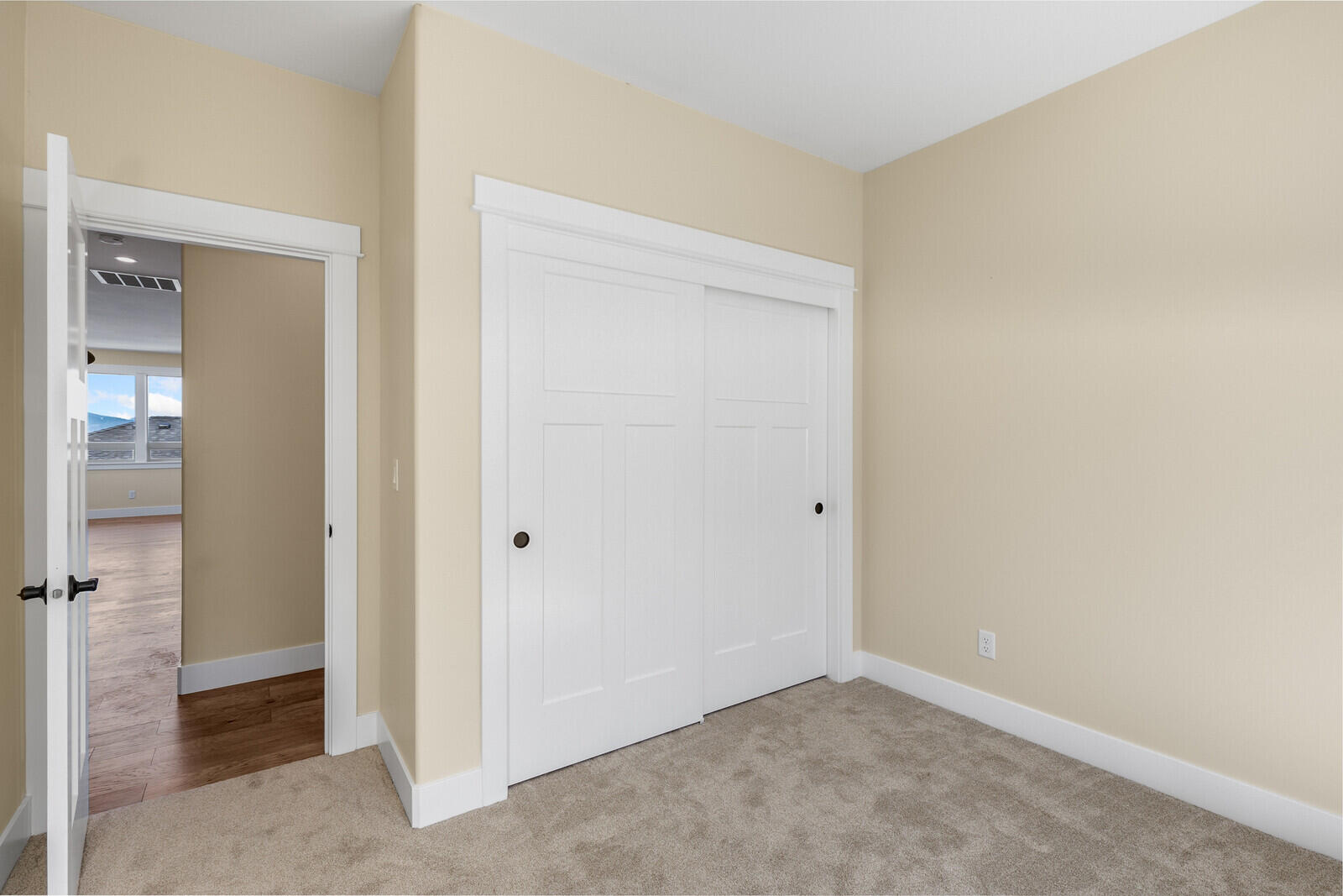 Bella Vista Heights Phases 1 & 2 - Residential