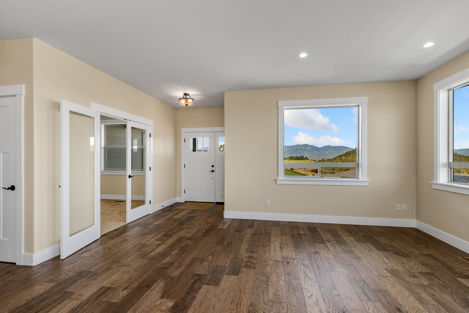 Bella Vista Heights Phases 1 & 2 - Residential