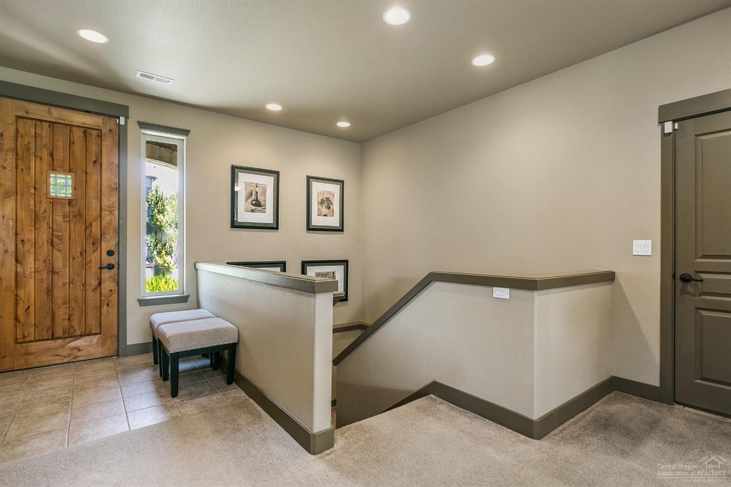 Skyliner Summit - Residential