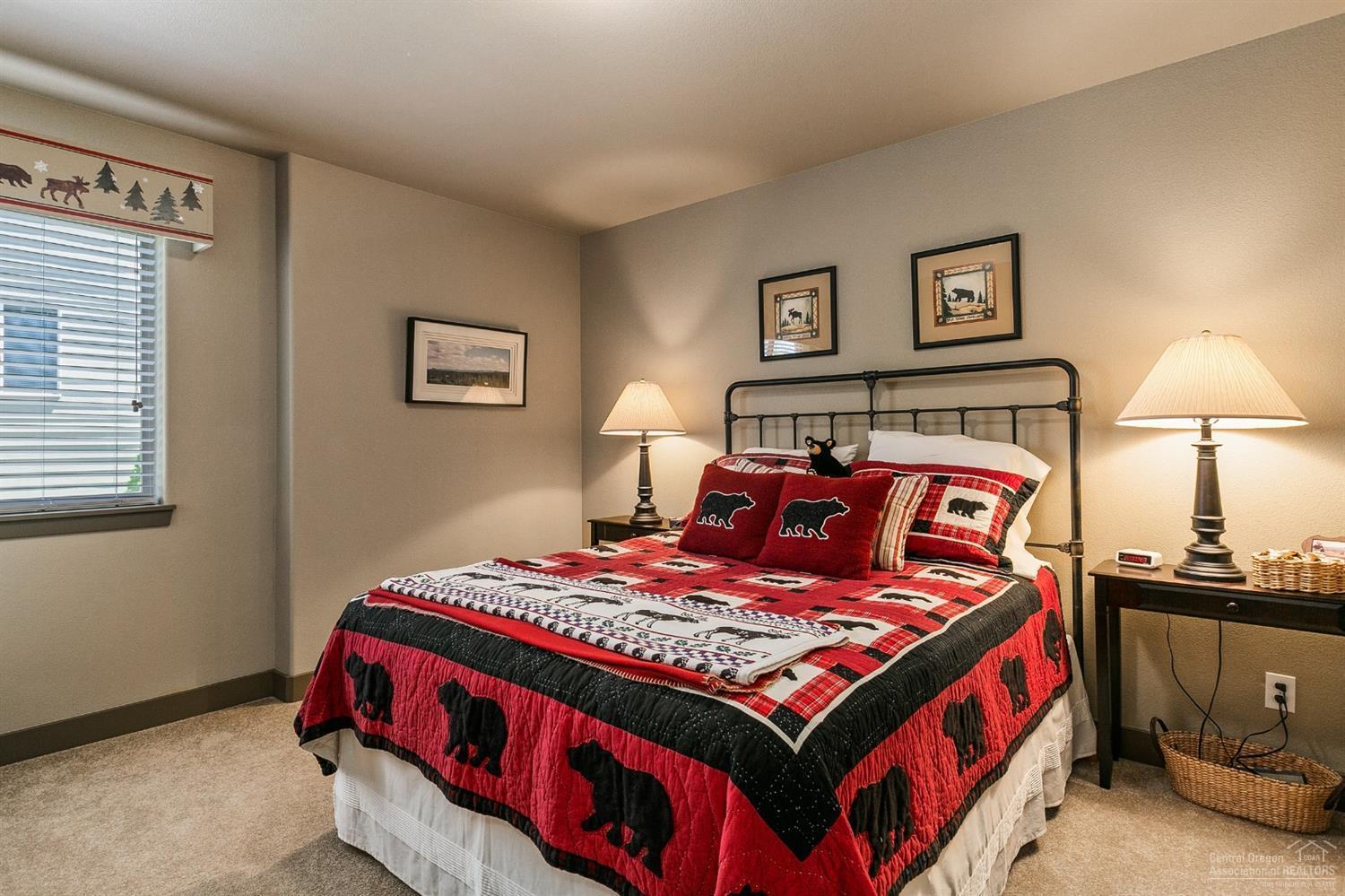 Skyliner Summit - Residential