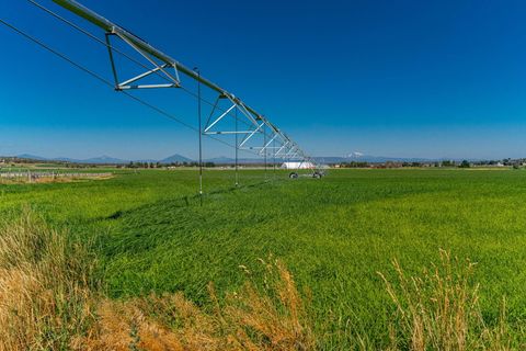 Tiny photo for 9191 NW 19th Street, Terrebonne, OR 97760 (MLS # 220217043)