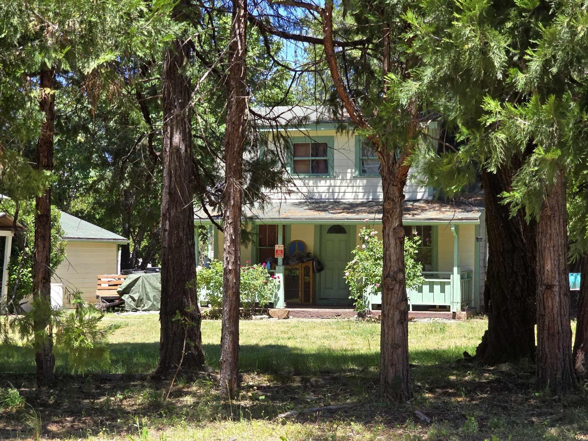 4490 Holland Loop Road