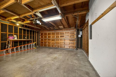 Tiny photo for 657 S Keene Way Drive, Medford, OR 97504 (MLS # 220214864)