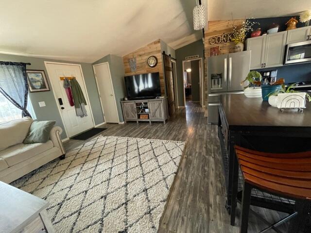 Obsidian Estate - Residential