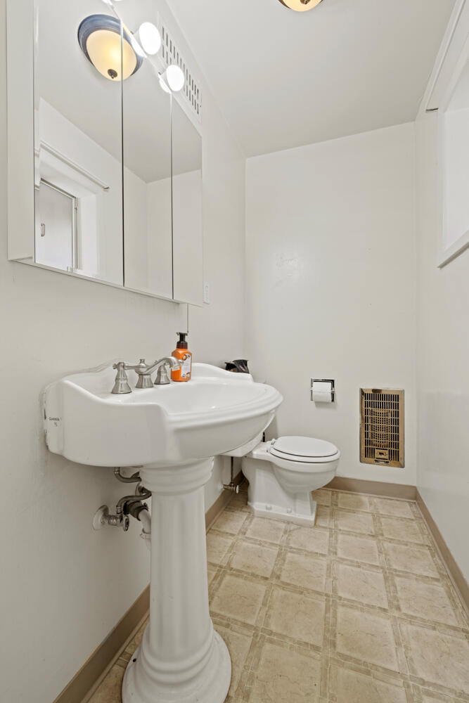 Klamath Falls -Second Addition - Residential