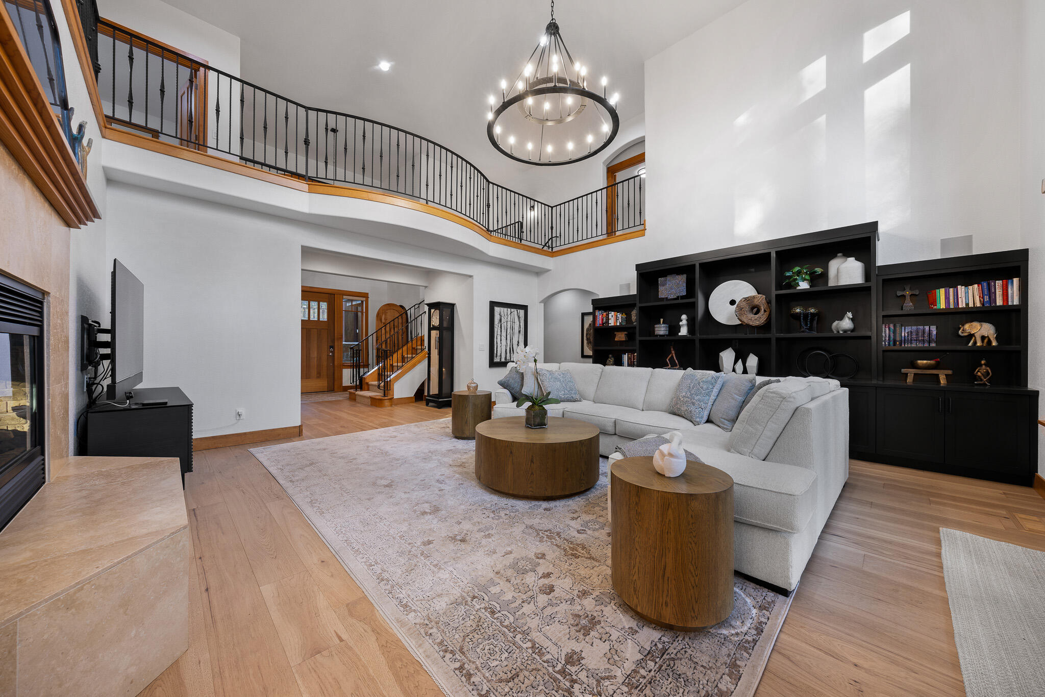 61469 Tam McArthur Loop