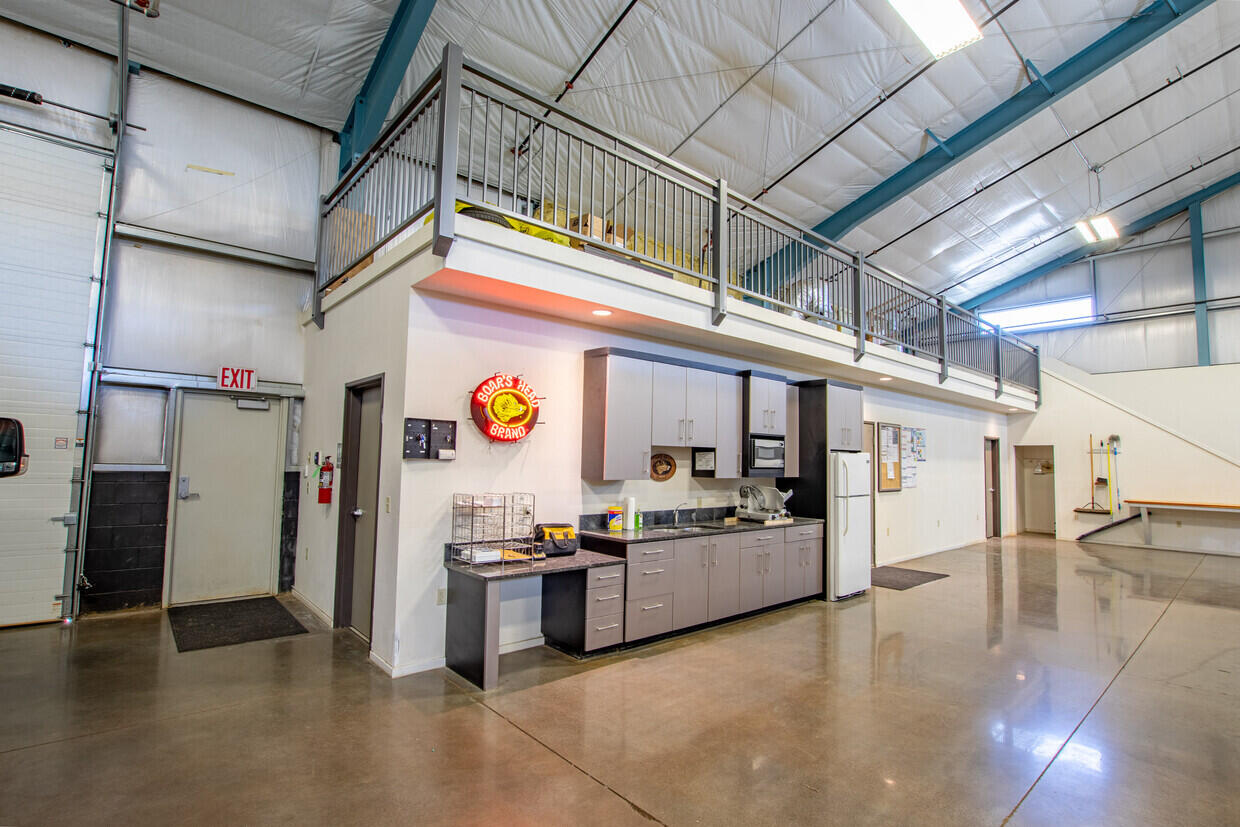 North Mountain View - Commercial Sale