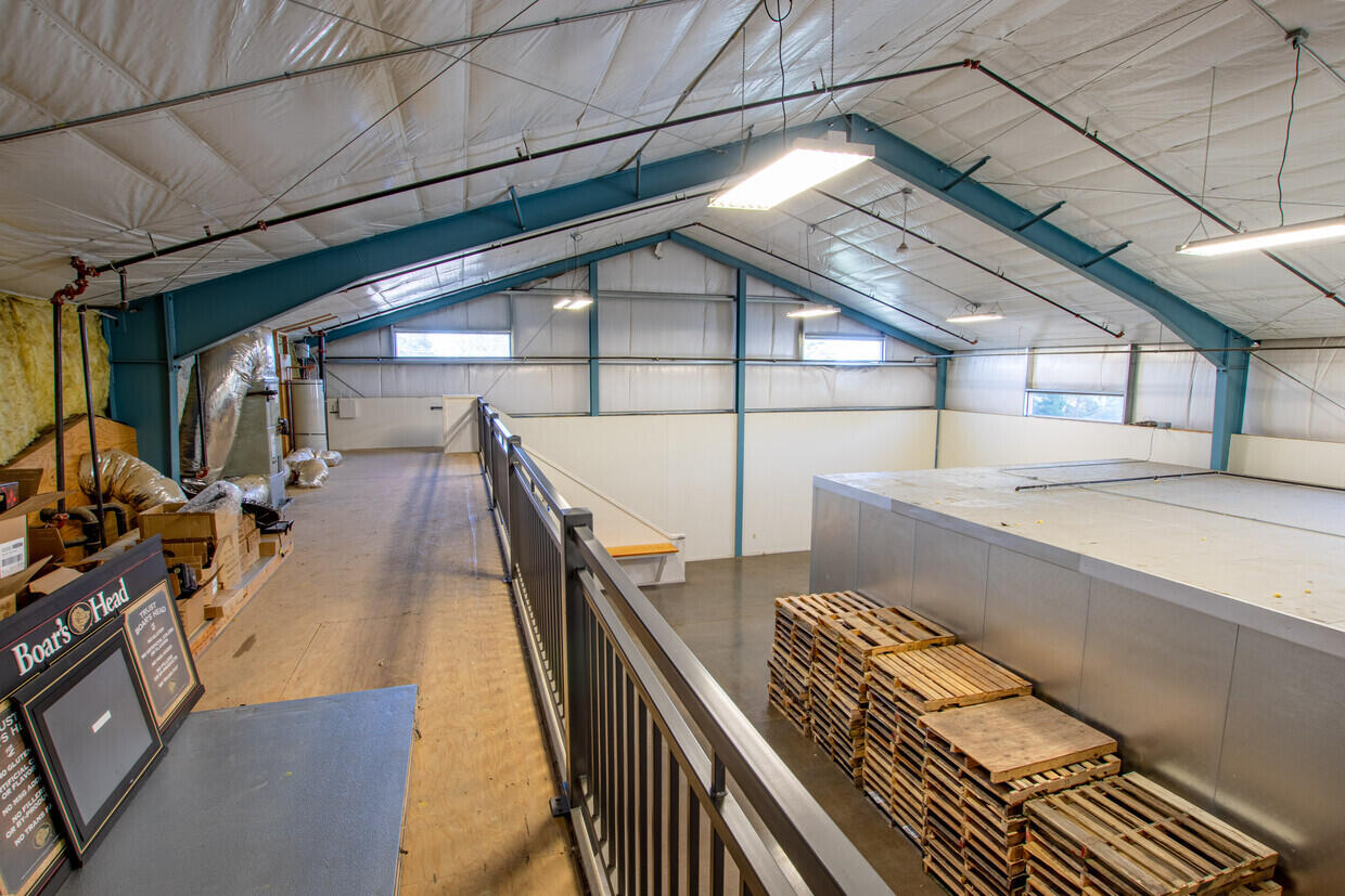 North Mountain View - Commercial Sale