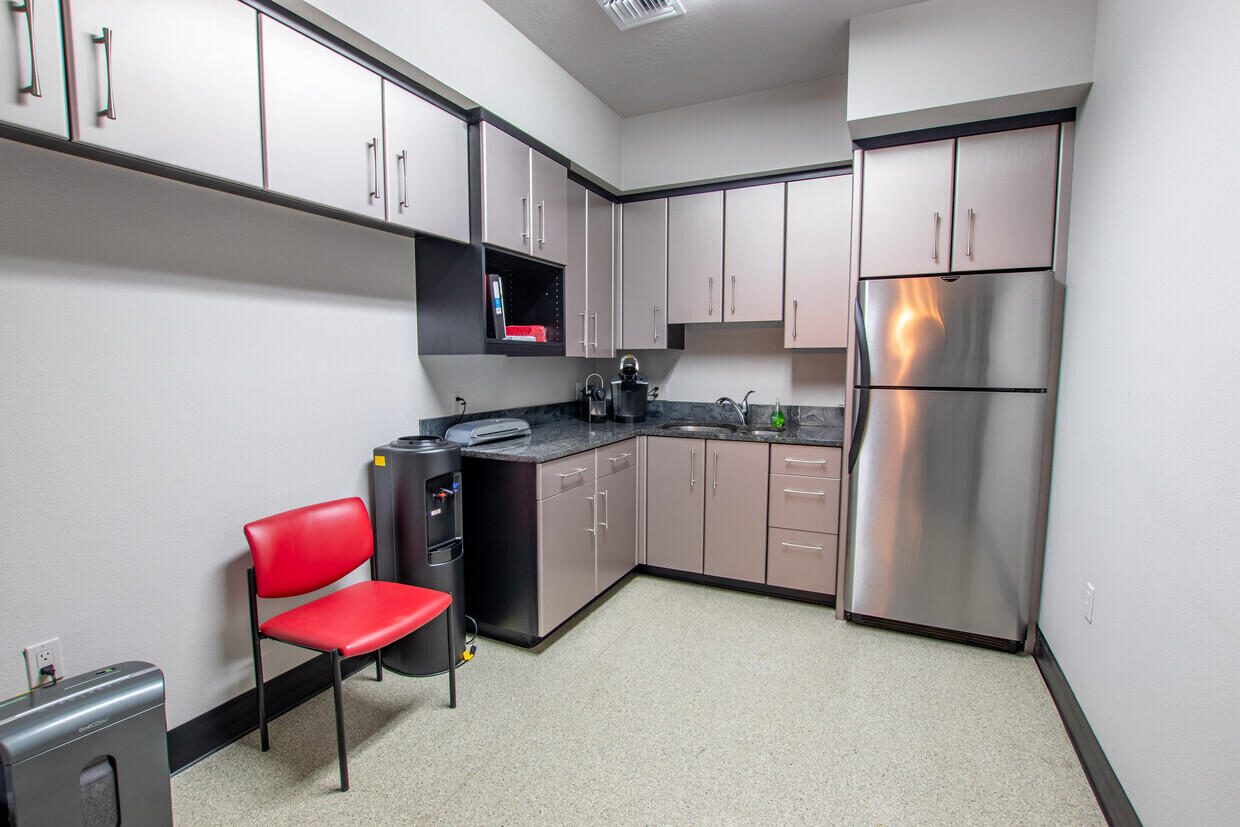 North Mountain View - Commercial Sale