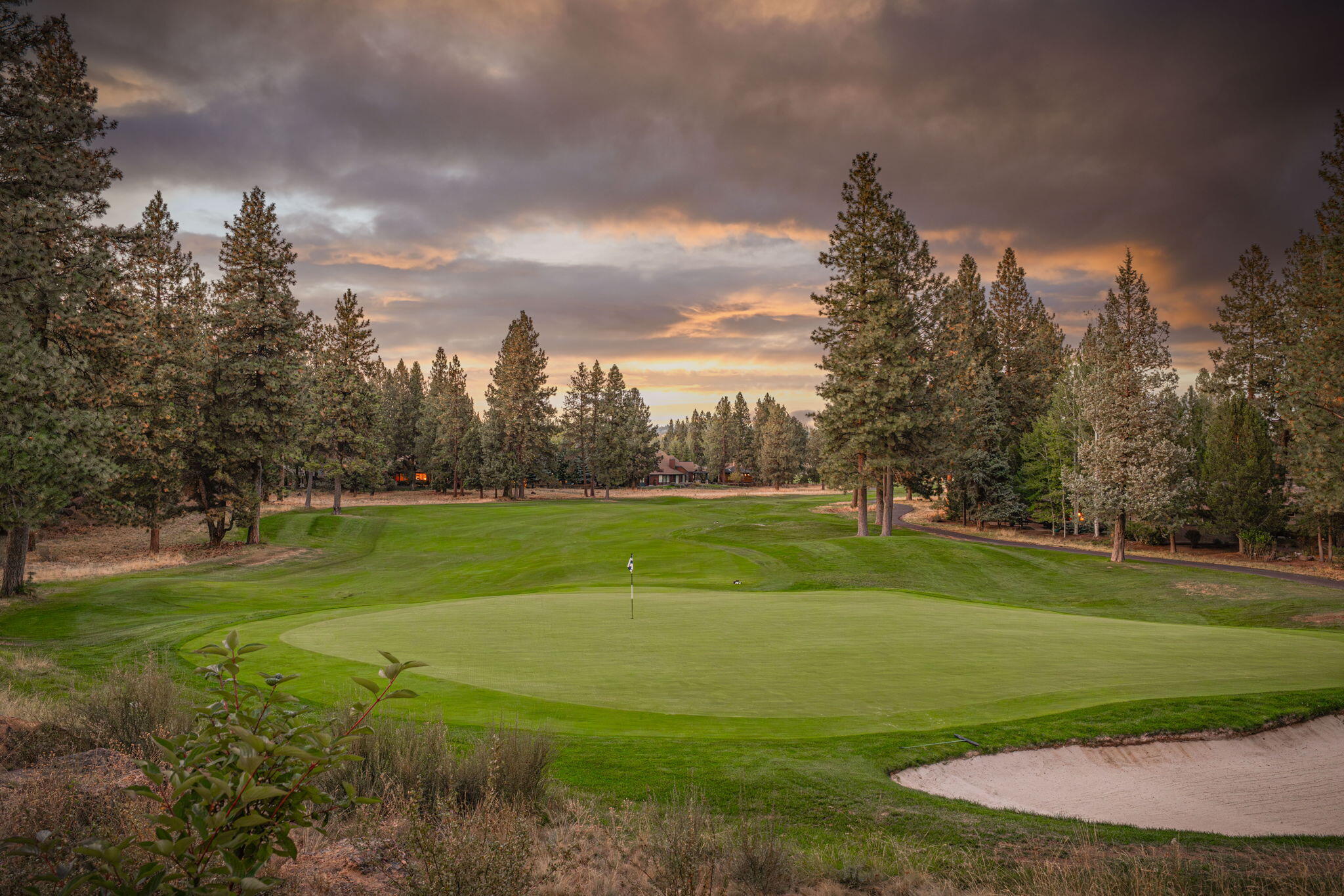 Broken Top - Residential