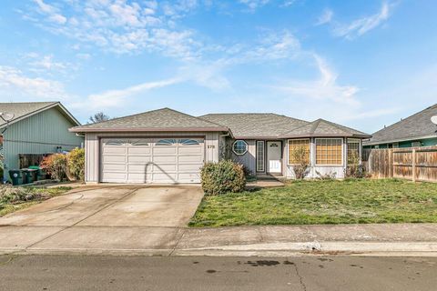 278 Sparrow Way Medford OR 97501