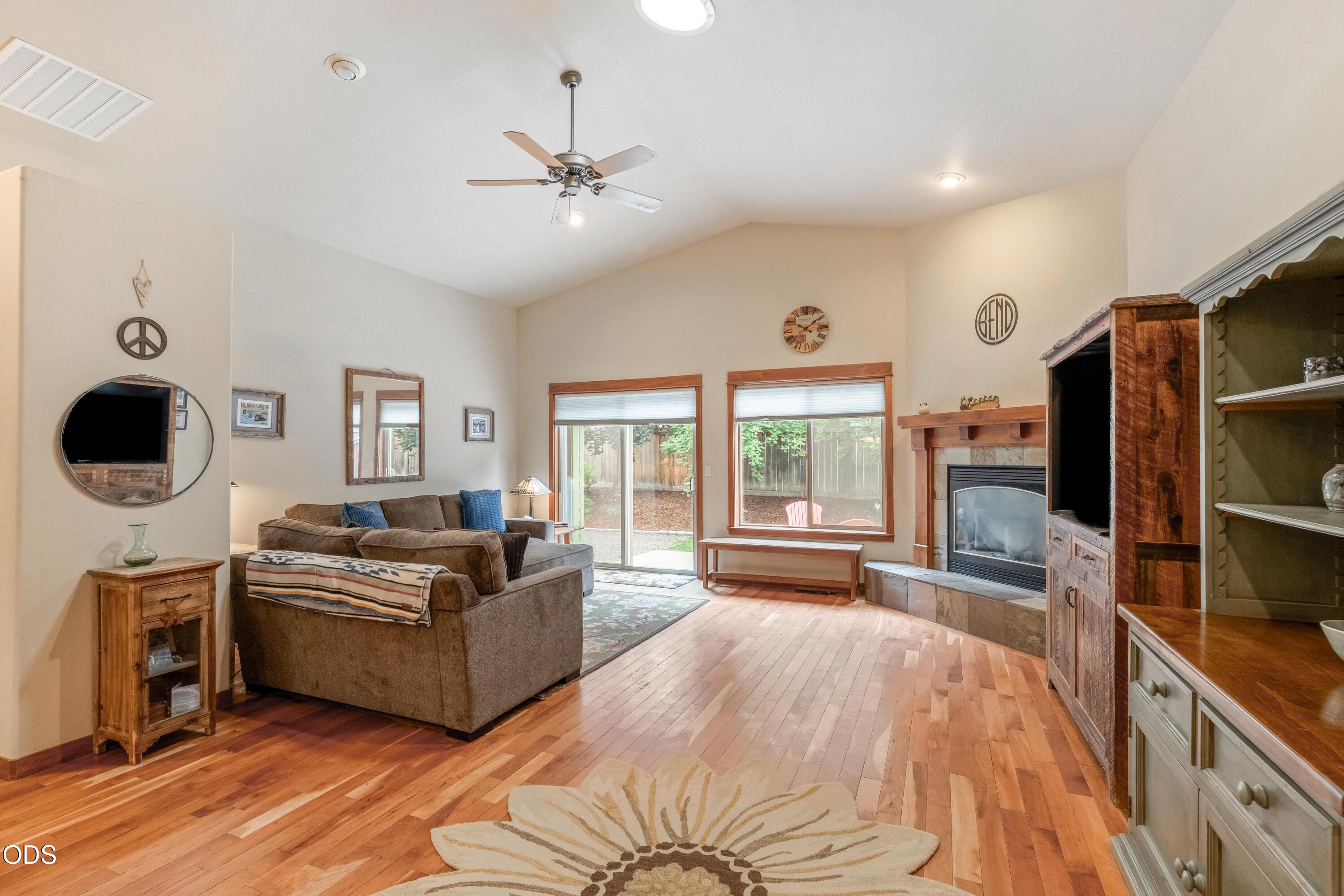 2354 NW Summerhill Drive