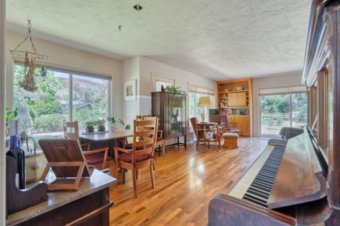 Tiny photo for 6247 NW Vanora Drive, Madras, OR 97741 (MLS # 220217234)