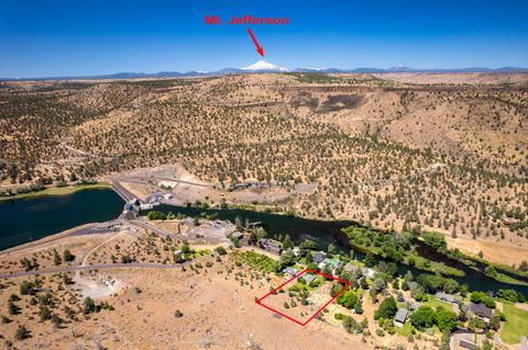 Tiny photo for 6247 NW Vanora Drive, Madras, OR 97741 (MLS # 220217234)