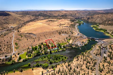 Tiny photo for 6247 NW Vanora Drive, Madras, OR 97741 (MLS # 220217234)