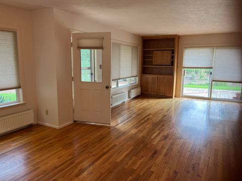 Tiny photo for 6247 NW Vanora Drive, Madras, OR 97741 (MLS # 220217234)