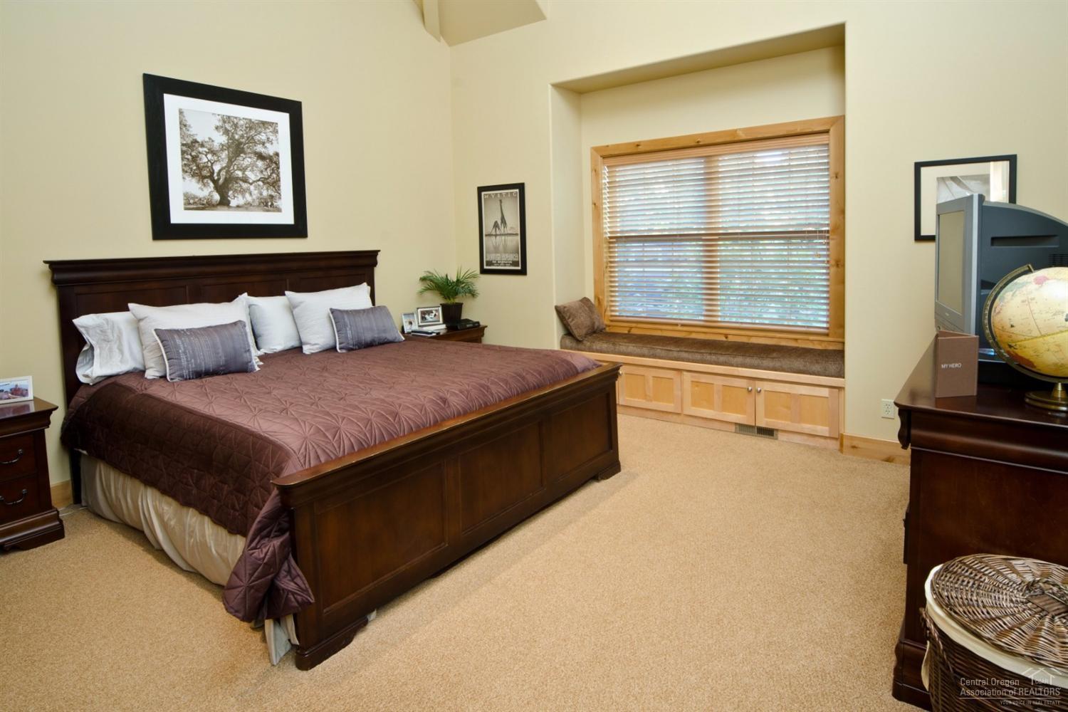 Broken Top - Residential