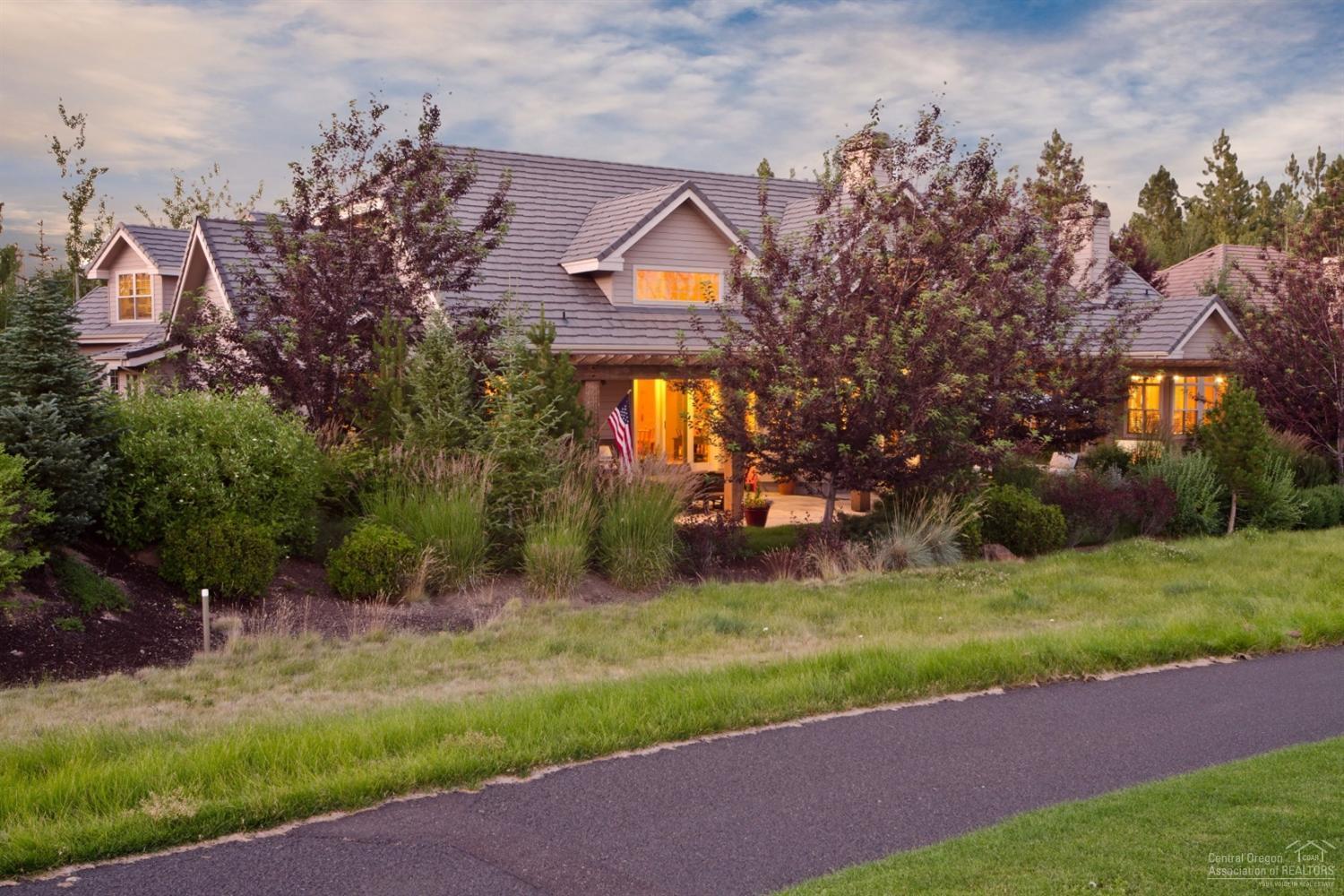 Broken Top - Residential